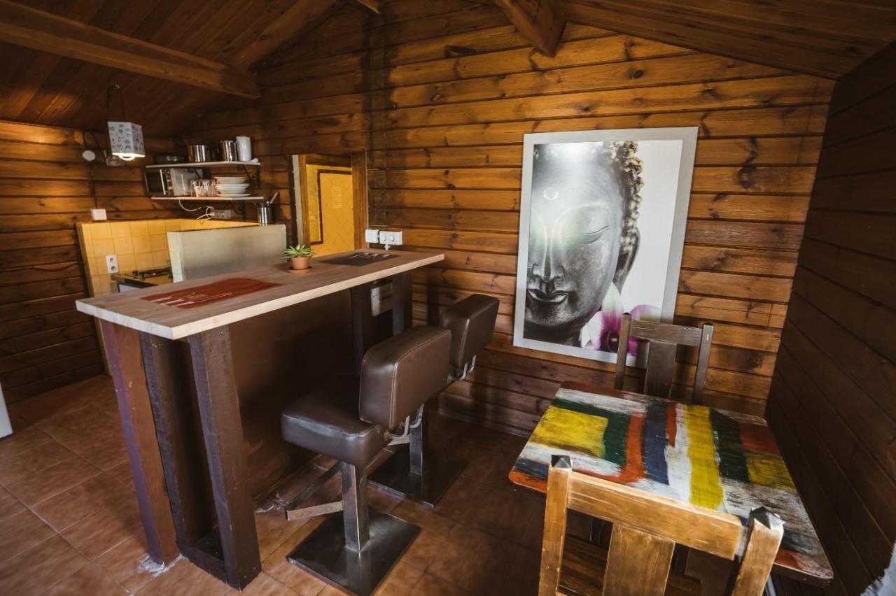 Fuente Del Lobo Glamping & Bungalows - Adults Only Pinos Genil Exterior foto