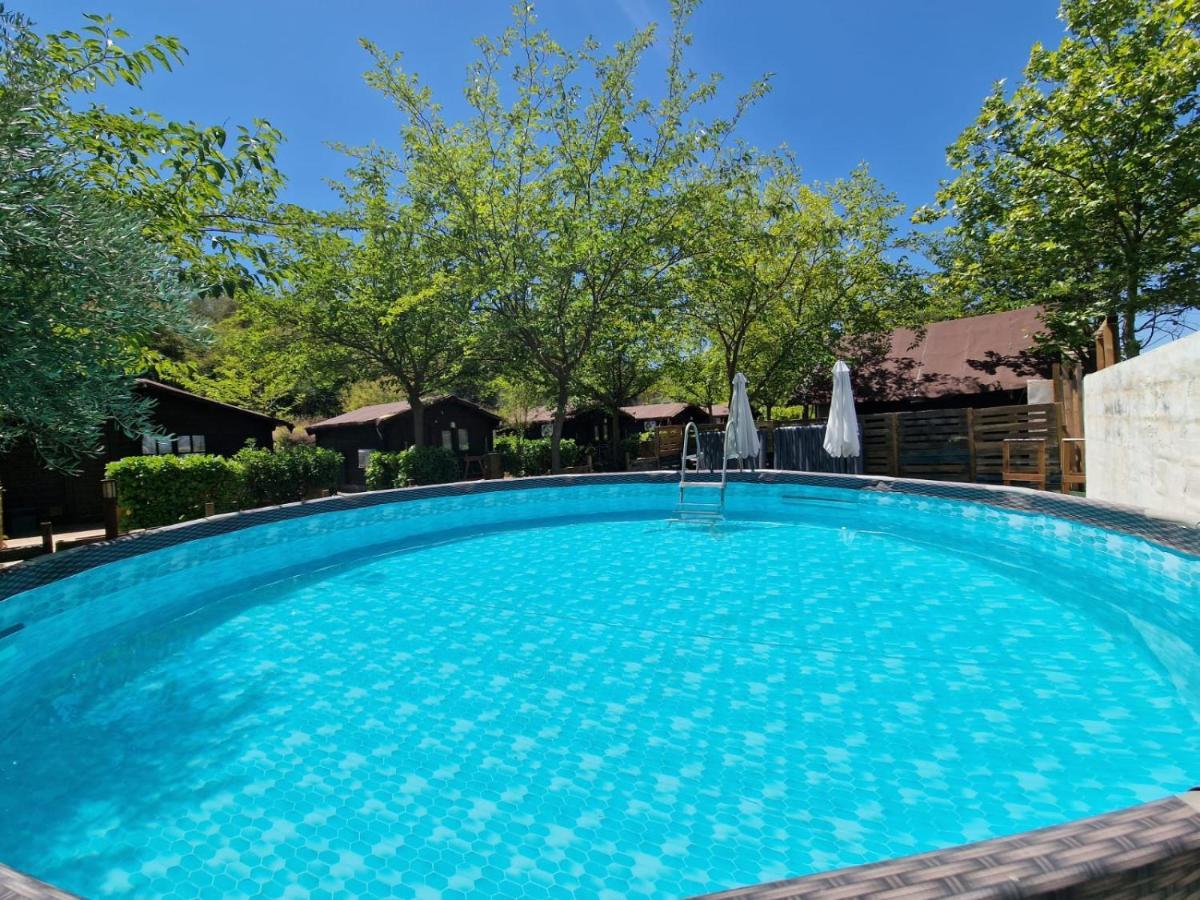 Fuente Del Lobo Glamping & Bungalows - Adults Only Pinos Genil Exterior foto