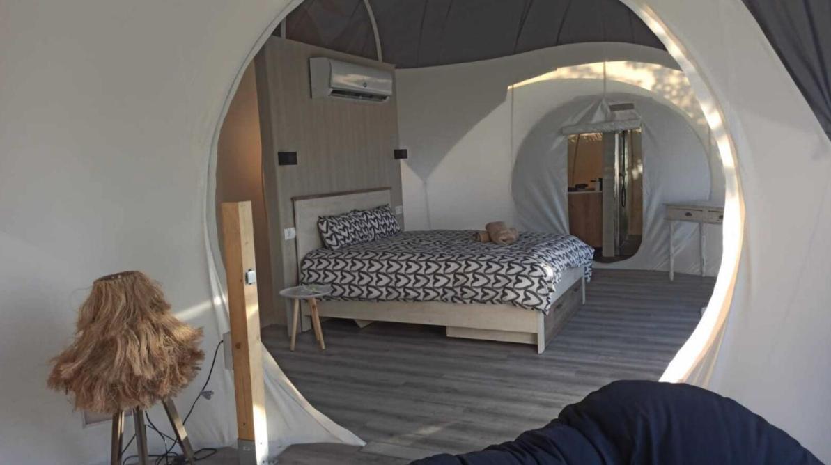 Fuente Del Lobo Glamping & Bungalows - Adults Only Pinos Genil Exterior foto