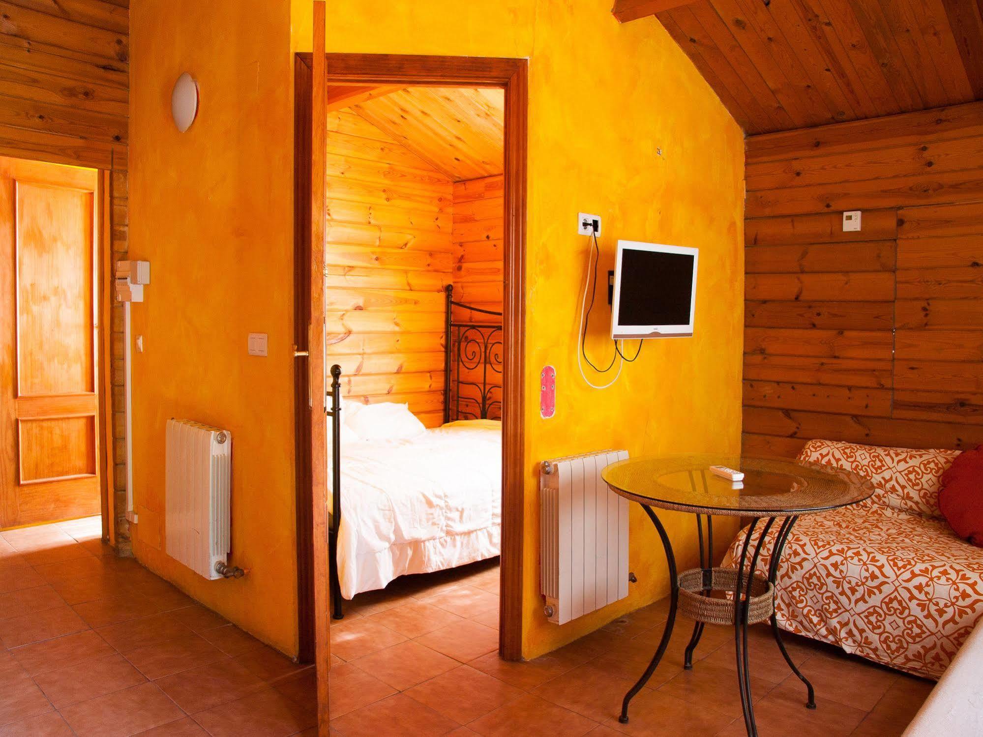Fuente Del Lobo Glamping & Bungalows - Adults Only Pinos Genil Exterior foto