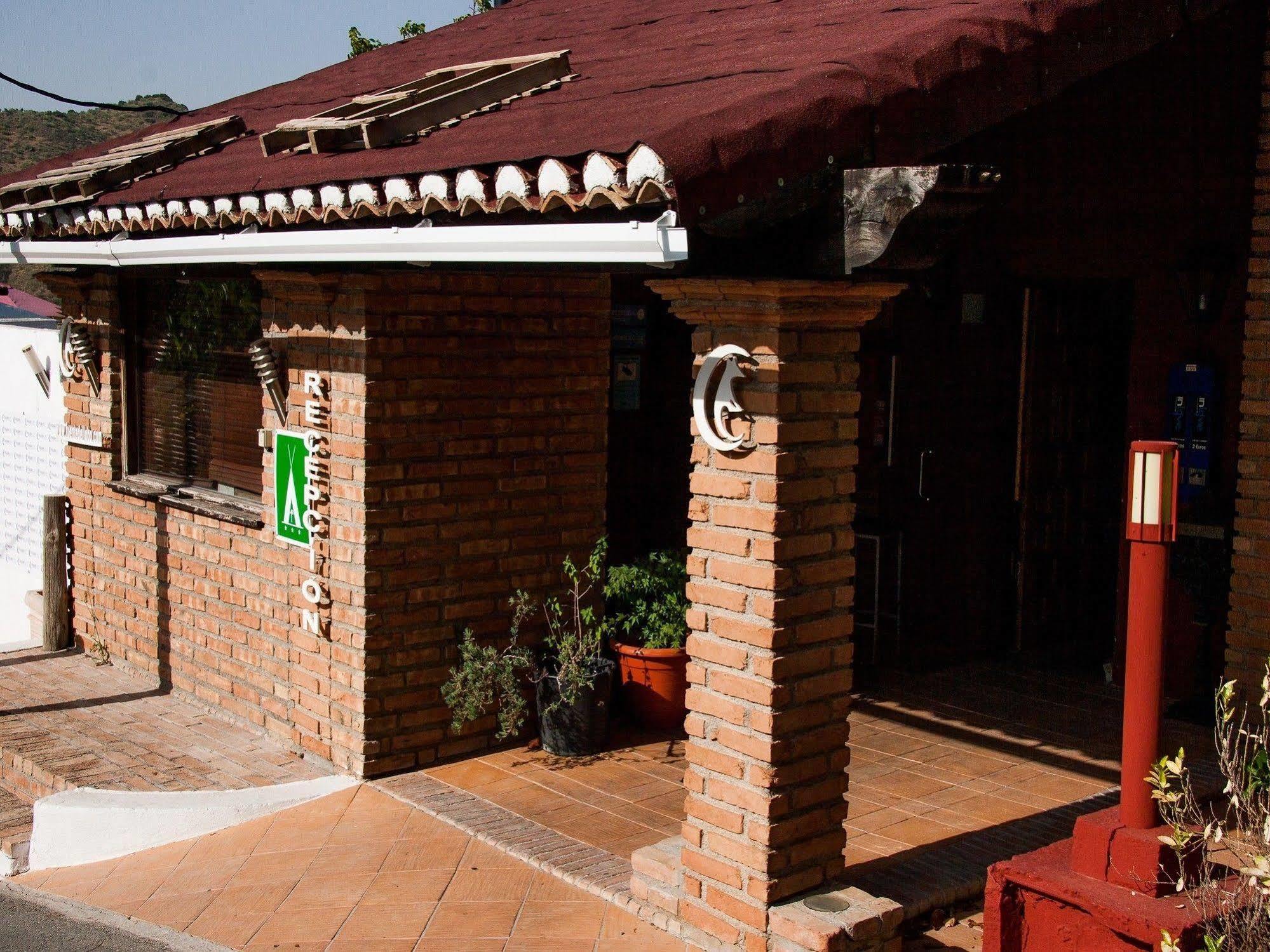 Fuente Del Lobo Glamping & Bungalows - Adults Only Pinos Genil Exterior foto